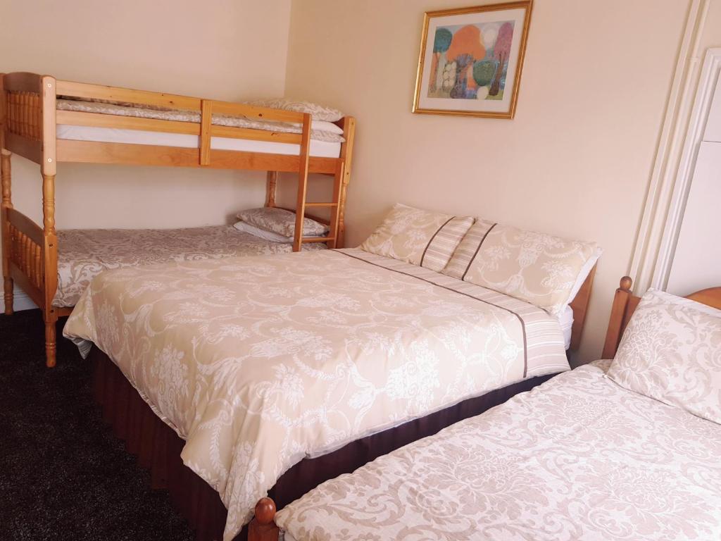 Billycan Guest Rooms room 3