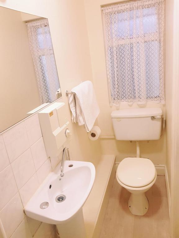 Billycan Guest Rooms room 4